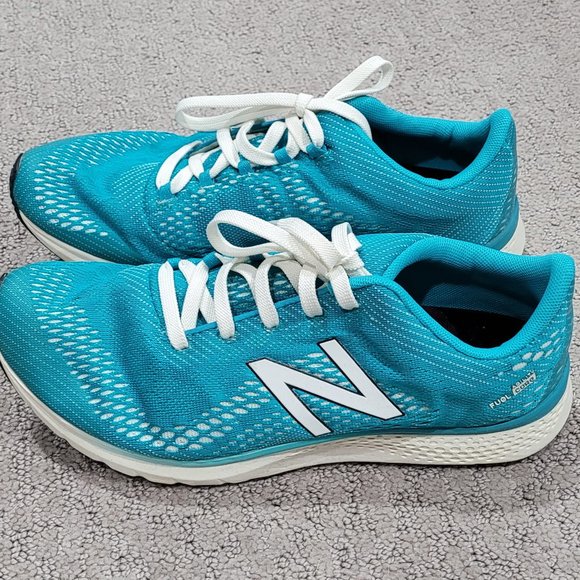 Women's New Balance NB FuelCore Agility V2 size 9 shoes - Picture 2 of 6